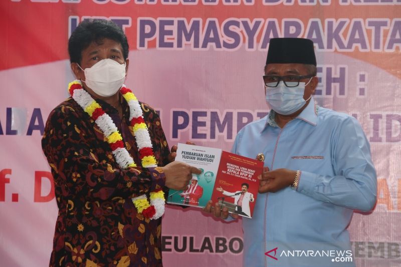 Ulama serahkan 21 rekomendasi melalui Kongres Santri Pancasila di Aceh