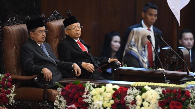 Menurut JK, jika terdapat pihak yang salah satu radikal adalah orang yang berbicara di masjid tersebut.