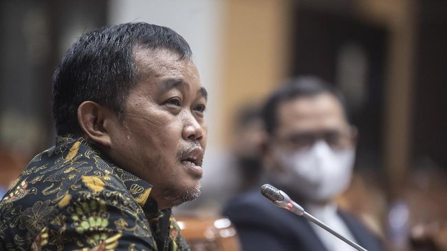 Koordinator MAKI Boyamin Saiman tak ingin perjanjian ekstradisi Indonesia-Singapura hanya kebijakan di atas kertas tanpa implementasi dari penegak hukum.