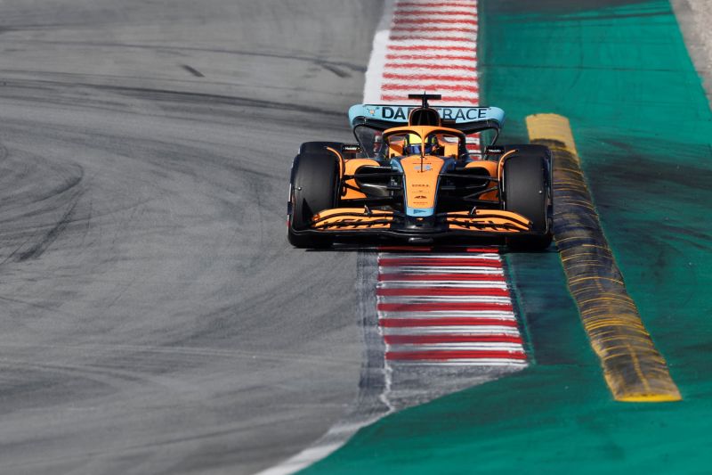 Norris tercepat pada hari pertama tes pramusim F1 di Barcelona
