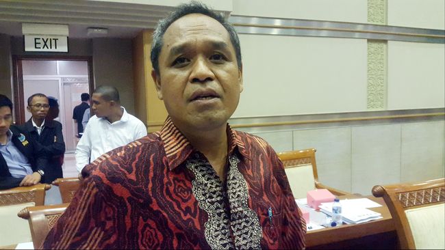 Wakil Ketua Umum Partai Demokrat, Benny Kabur Harman mengkritik keras soal wacana penundaan Pemilu 2024 terkait belum cairnya anggaran pesta demokrasi itu.