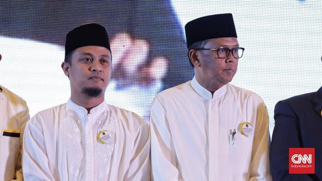Jokowi akan melantik Andi Sudirman Sulaiman sebagai Gubernur Sulawesi Selatan, Kamis (10/3). Dia akan menjadi gubernur termuda di usia 38 tahun.