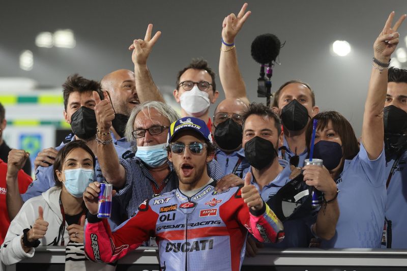 Juarai GP Qatar, Bastianini rayakan kemenangan perdana di MotoGP