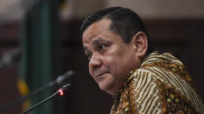Irjen Pol Napoleon Bonaparte gusar dengan orang yang terjerat kasus penistaan agama. Seperti halnya Mohammad Kace dan Saifuddin Ibrahim.