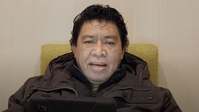 Pendeta Saifuddin Ibrahim ditetapkan tersangka setelah meminta menghapus 300 ayat Alquran. Dia terlacak berada di Amerika Serikat.