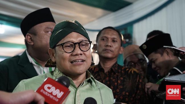 Ketum PKB Muhaimin Iskandar mengunggah gambar di Twitter yang bermakna sindiran usai berdebat dengan Yenny Wahid.