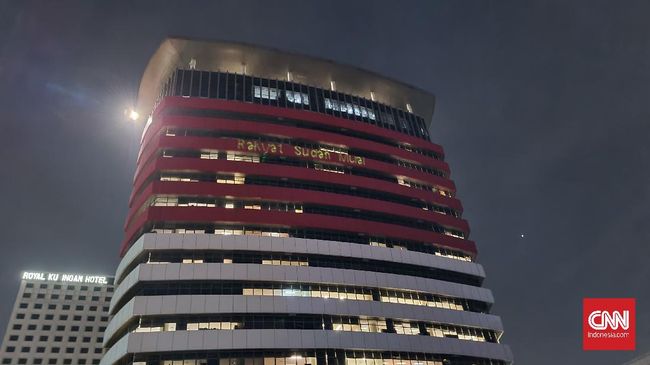 Asep Guntur bakal naik pangkat jadi Brigadir Jenderal atau bintang satu. Ia baru saja dilantik sebagai Direktur Penyidikan KPK.