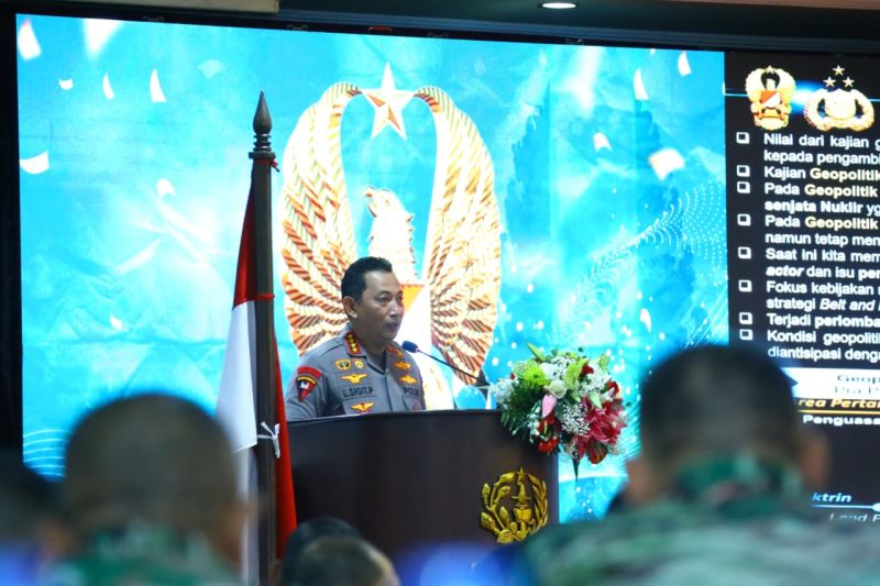 Kapolri tekankan sinergitas TNI-Polri wujudkan Indonesia Emas 2045
