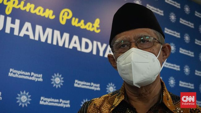 Ketua Umum Pengurus Pusat (PP) Muhammadiyah Haedar Nashir meminta pemerintah tak perlu gaduh dalam menangani kelompok Khilafatul Muslimin.