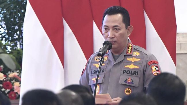 Kapolri mengatakan untuk pengamanan gereja jelang natal, pihaknya juga melibatkan ormas seperti Banser, Kokam, hingga organisasi di wilayah masing-masing.