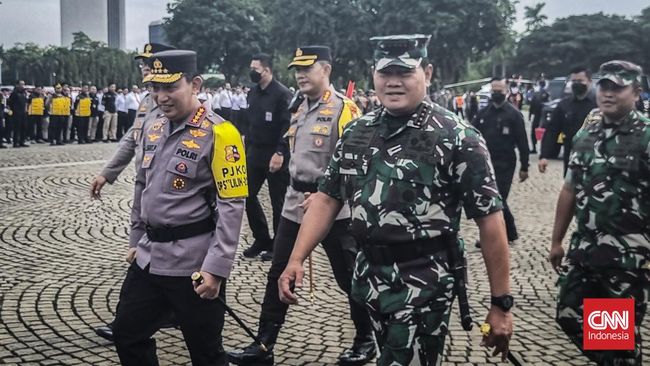 Kapolri Listyo Sigit memerintahkan jajarannya mengedepankan deteksi dini dan preventif strike mengantisipasi serangan teror selama Natal dan tahun baru 2023.
