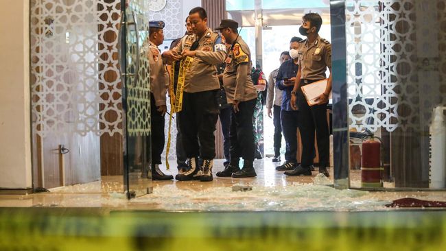 Menurut JMI, aksi penembakan di kantor MUI tak bisa dibilang teror karena dilatarbelakangi pemahaman agama yang sesat, yaitu demi diakui sebagai nabi.