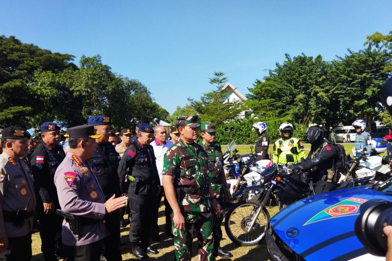 TNI-Polri kerahkan 12 ribu personel untuk amankan KTT ke-42 ASEAN