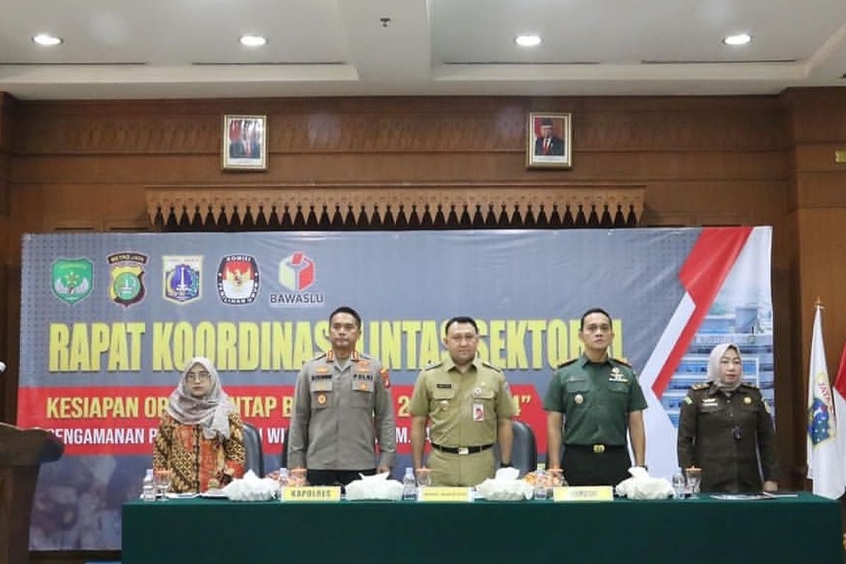 Forkopimko Jakbar "gotong-royong" kawal pemilu yang damai dan kondusif