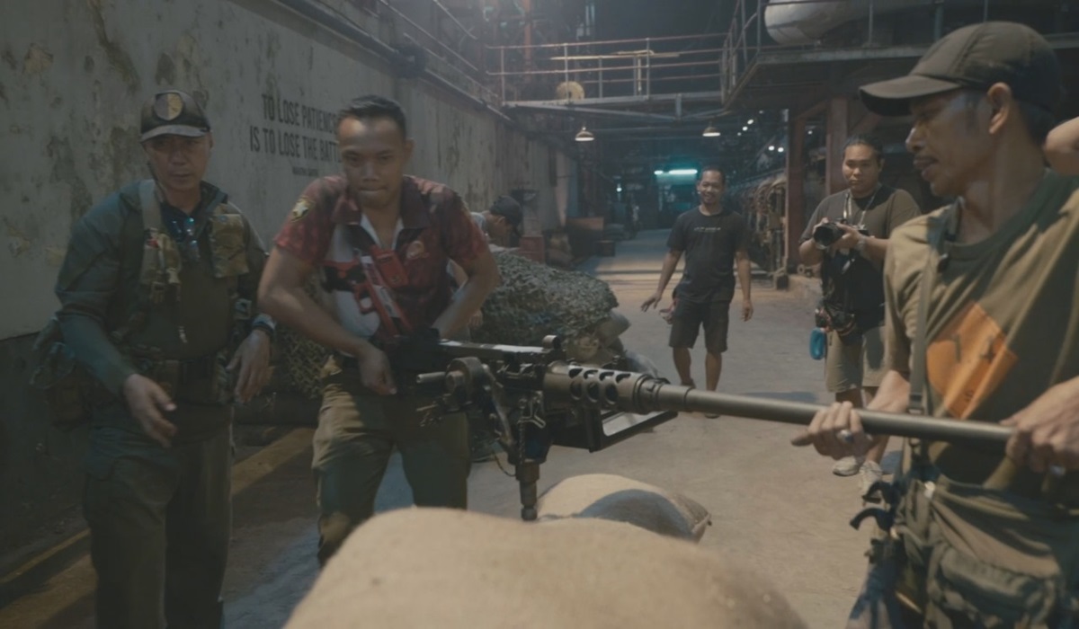 13 Bom di Jakarta Jadi Film Indonesia Pertama yang Gunakan M2 Browning Machine Gun