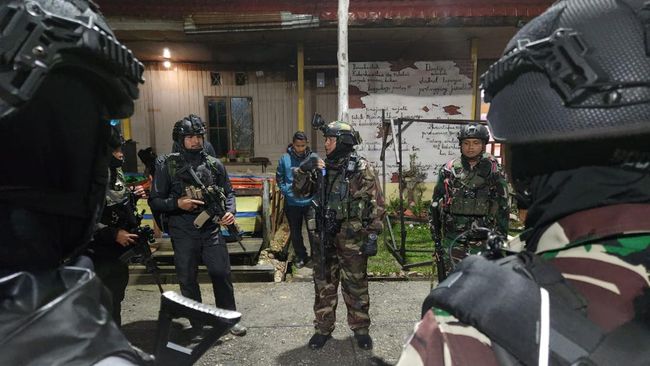 Satu anggota Kelompok Separatis Teroris Papua (KSTP) atas nama Melkias Matani meninggal dunia akibat terkena tembakan balasan dari TNI, Selasa (23/1).