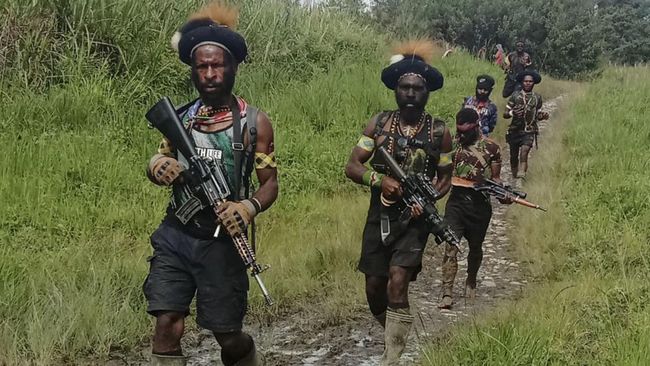 Menurut pengamat militer ISESS Khairul Fahmi, perubahan istilah tak akan berdampak besar selama tidak diikuti perubahan kebijakan dari negara.