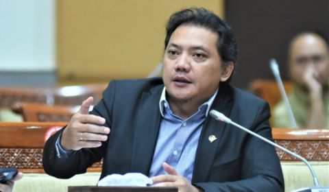 Komisi III Desak Kejaksaan Agung dan Polri Jelaskan Terkait Isu Penguntitan Jampidsus