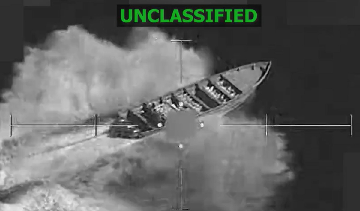 AS Lakukan Serangan ke-21 terhadap Kapal Diduga Penyelundup Narkotika di Pasifik