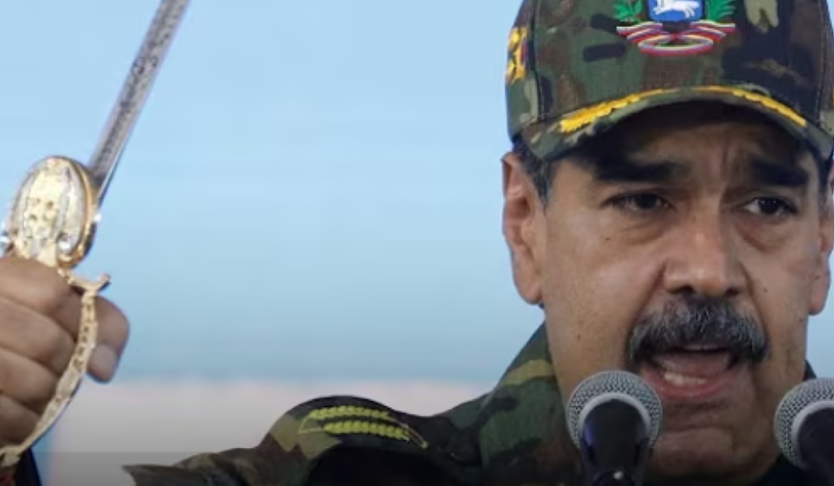 Venezuela Tolak Keras Ancaman Trump di Tengah Pengerahan Militer AS