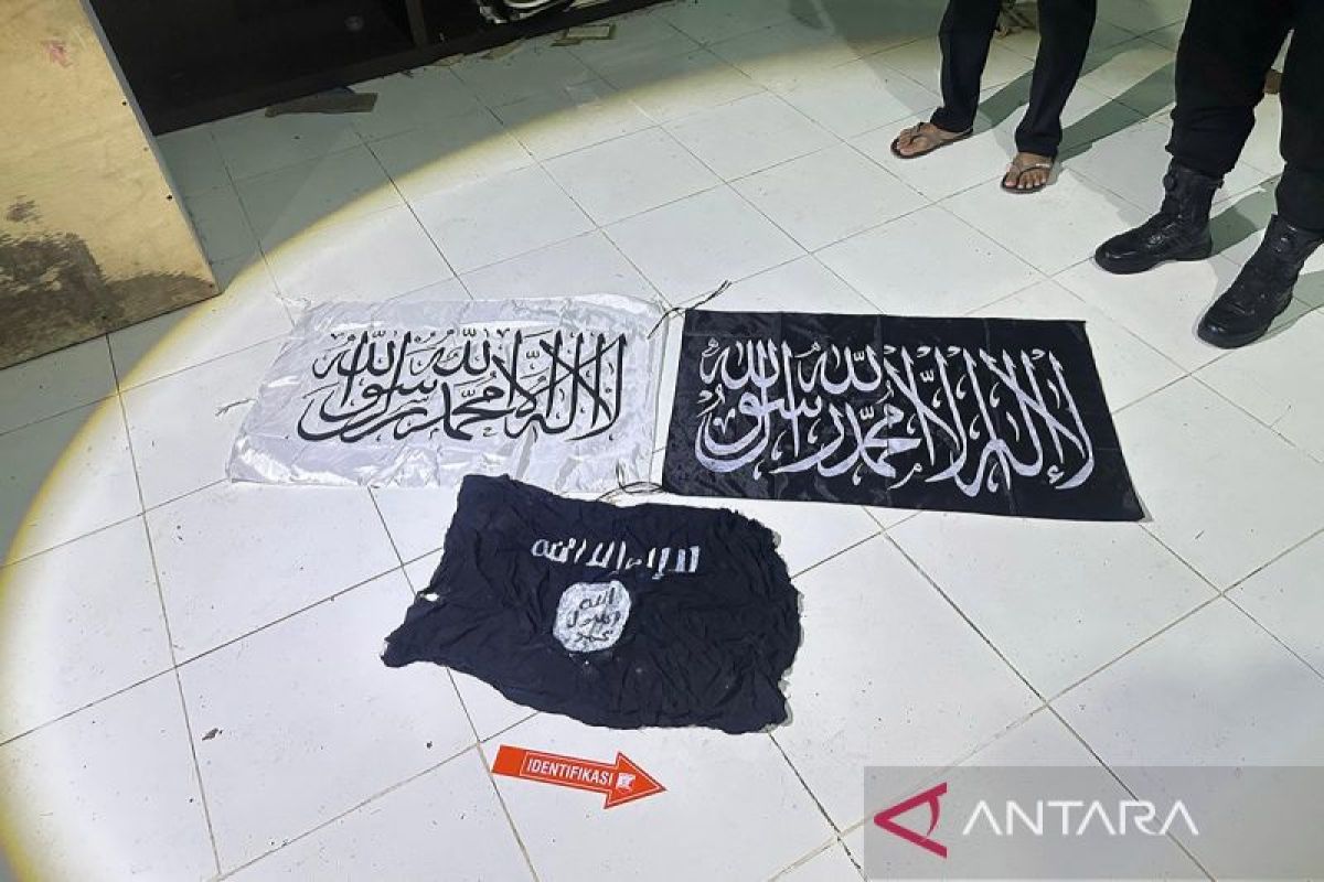 AS-Suriah hancurkan 15 gudang senjata ISIS dalam operasi 4 hari