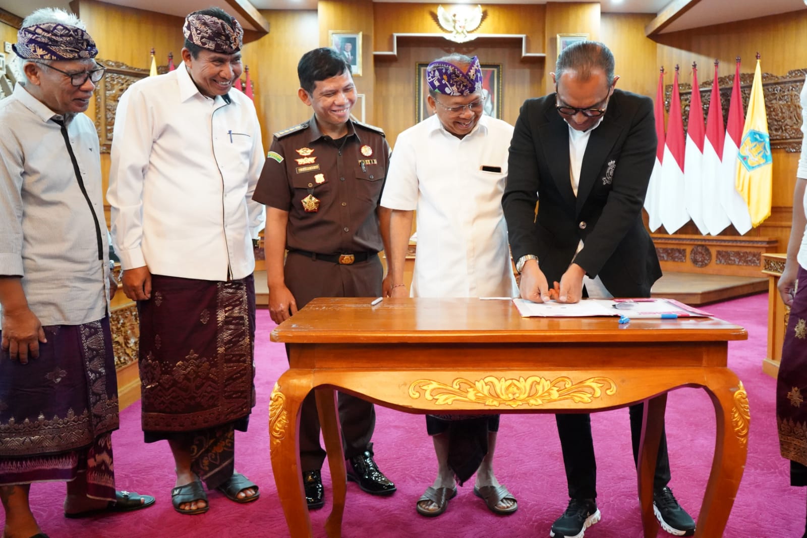 Koster Tegas Menjaga dan Memanfaatkan Aset Pemda bagi Kepentingan Rakyat Bali