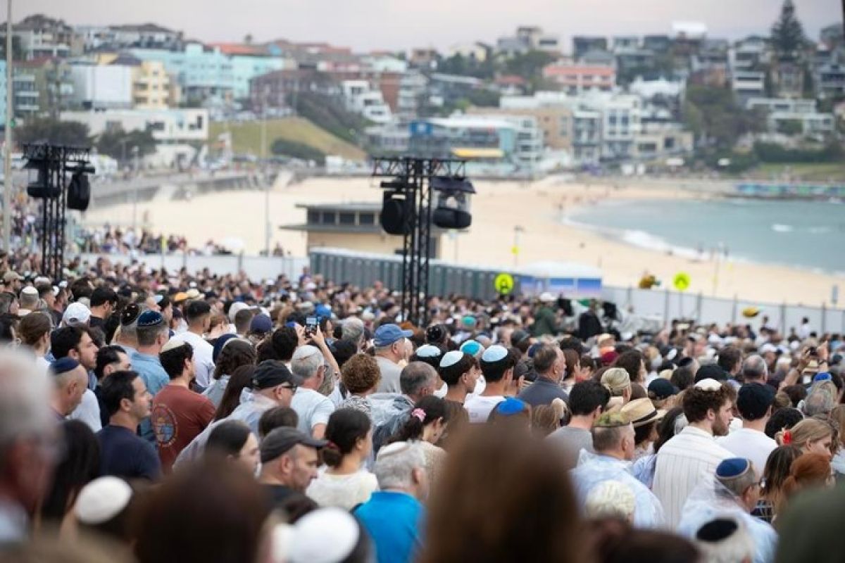 PM Australia ingin penyelidikan antisemitisme usai teror Pantai Bondi