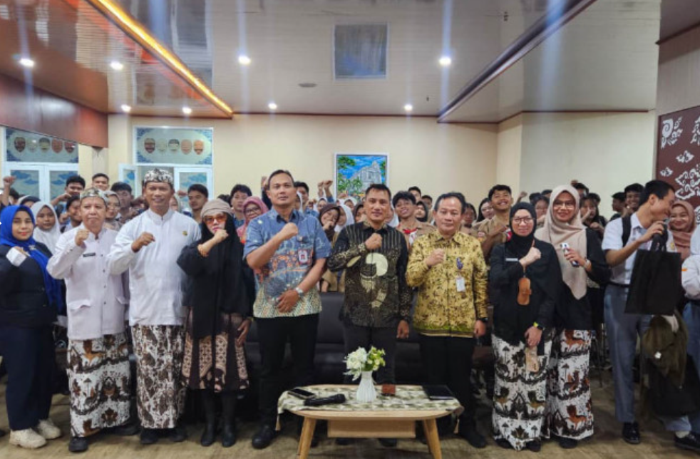 Kemendagri Gandeng Sekolah Tangkal Ekstremisme Berbasis Kekerasan