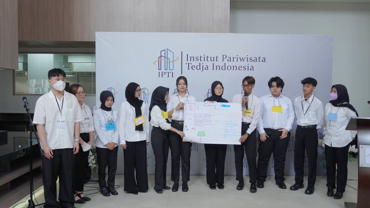 PKKMB IPTI Bekali Mahasiswa Baru Hadapi Dunia Profesional