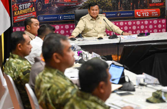 Prabowo Gelar Ratas Mitigasi Karhutla