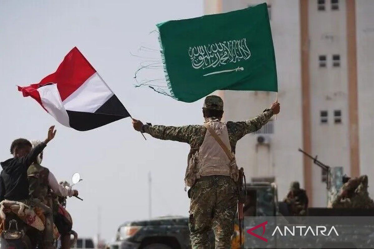 Bank sentral Yaman perintahkan pembekuan 135 rekening terkait Houthi