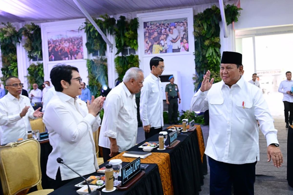 Prabowo ibaratkan kabinet seperti tim sepak bola, ada cadangan